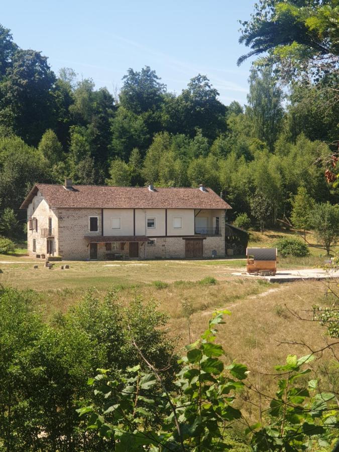 White Wood Villa Darney Exterior foto